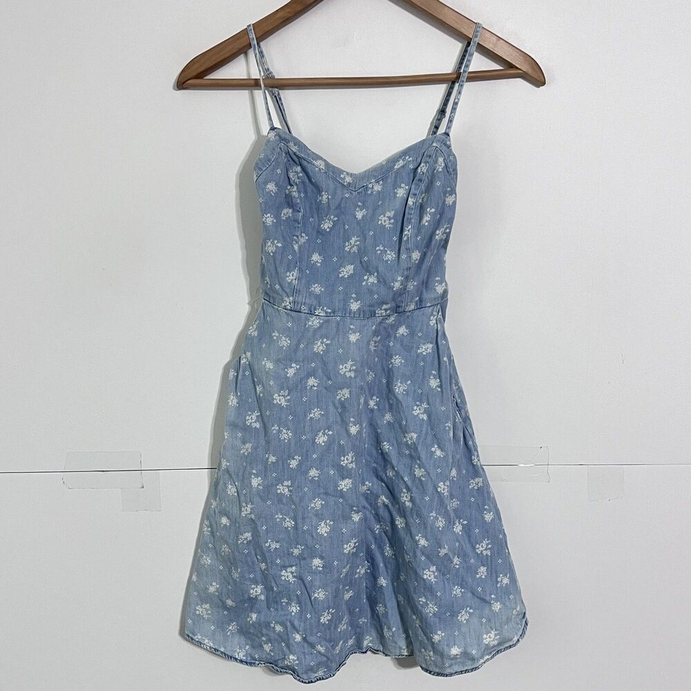 So Womens Mini Dress Size XS Blue Floral Juniors Chambray Spaghetti Strap